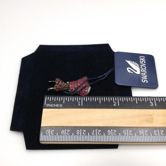 Swarovski Red Dress Brooch – Crystal Rhinestone Pin, Women’s Heart Health 2003 - Picture 5 of 9